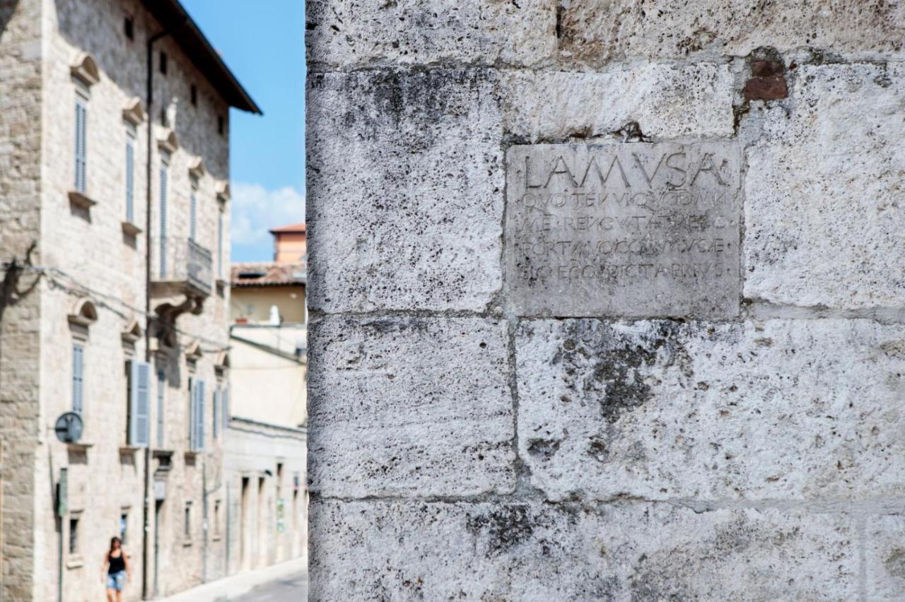 Porta della Musa Ascoli Piceno Esterno foto